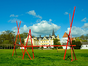 Skulpturenausstellung im Schlosspark von Schloss und Gut Liebenberg